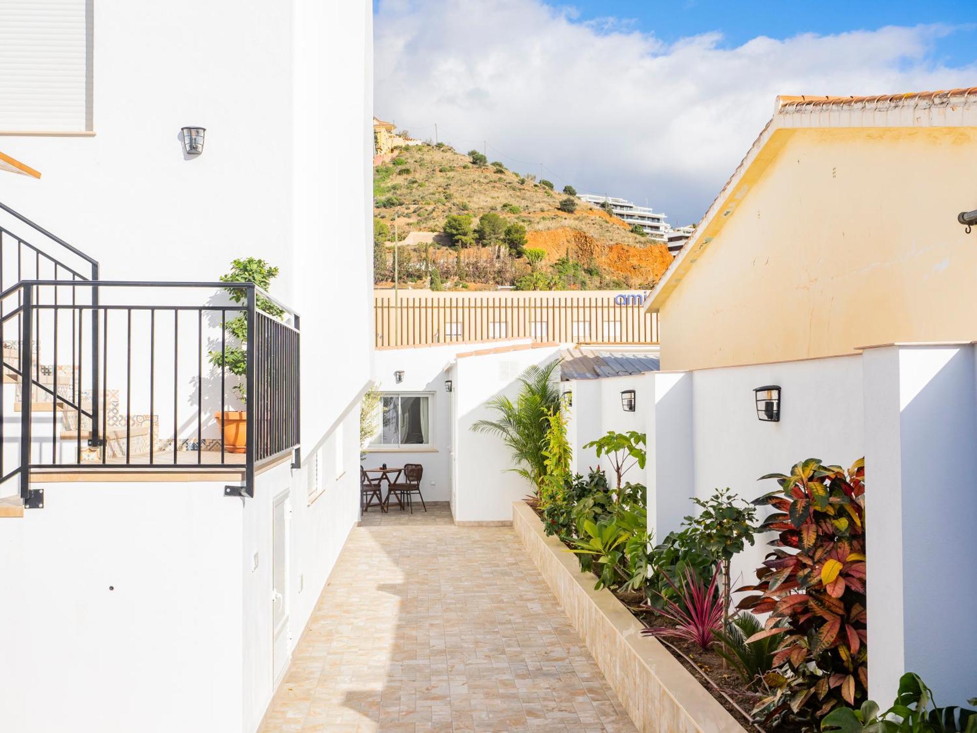 Complejo La Palapa Aparthotel Rincón de la Victoria Exteriör bild
